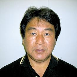 高妻 容一
