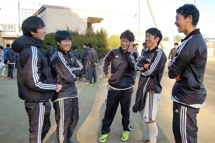 水戸桜ノ牧高校サッカー部あるある「やらかしたら坊主にしがち」