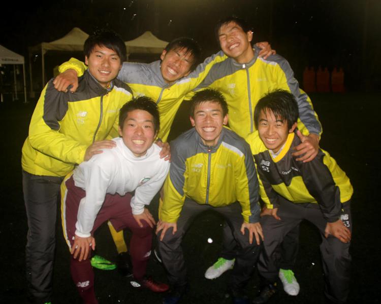 大阪桐蔭高校サッカー部の部員の様子（写真9枚）