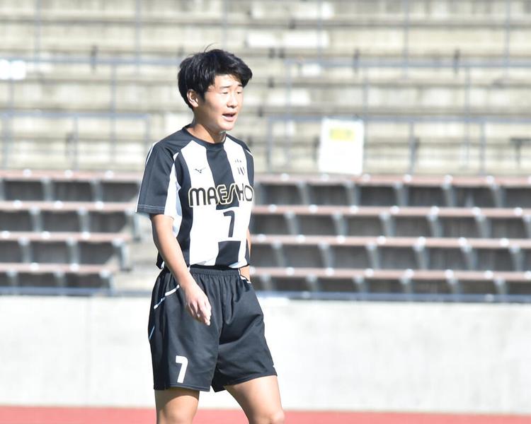 群馬の強豪・前橋商業高校サッカー部｜石倉潤征キャプテン後編「優勝したときに、キャプテンをやらせてもらって本当に良かったと感じました」【2020年 第99回全国高校サッカー選手権 出場校】