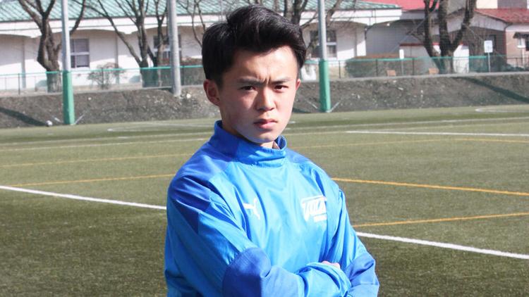 【2021年 始動！】岩手の強豪・遠野高校サッカー部のキャプテンはつらいよ！？「キャプテンマークには歴代のキャプテンの名前が書かれていて、それをみるたびに責任感や使命感をさらに強く感じています」