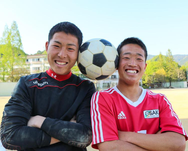 【2021年 始動！】何で和歌山の強豪・初芝橋本高校サッカー部を選んだの？「GKをやっていた父が『お前ならやれる、自信を持ってやってこい』と背中を押してくれました」【インターハイ和歌山予選優勝校】