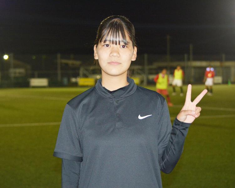 宮崎の強豪・日章学園高校サッカー部｜豊島未来マネージャーの本音「人を助けることやコミュニケーションの取り方をサッカー部で学んだので今後にそれを生かしていきたい」【2021年】