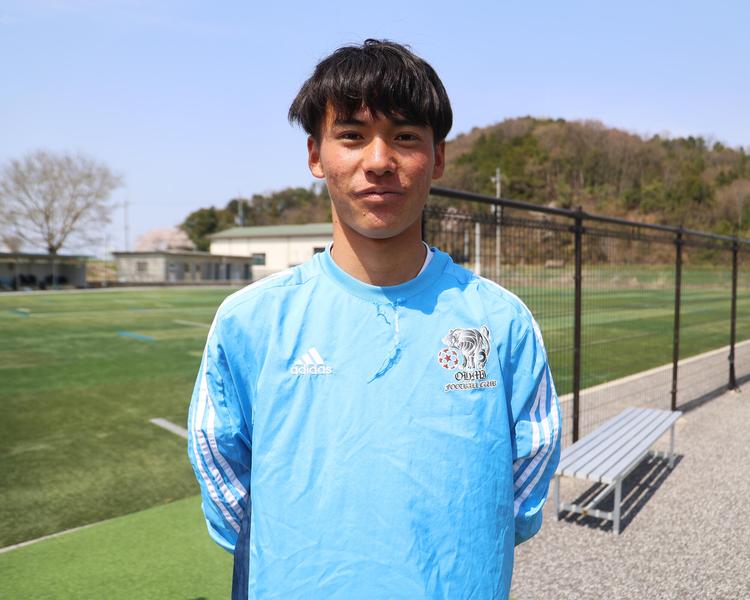 滋賀の強豪・近江高校サッカー部｜岡田涼吾のキャプテンはつらいよ！？「勝ちに拘り、勝負に貪欲になって全員で戦っていきたい」【2022年始動！】