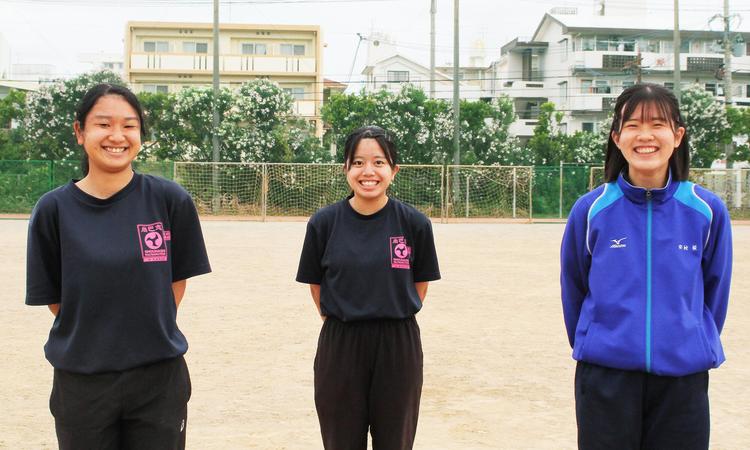 沖縄の強豪・那覇西高校サッカー部｜マネージャーの本音「那覇西高校サッカー部のマネージャーでいることが誇り」【インターハイシーズン突入！】