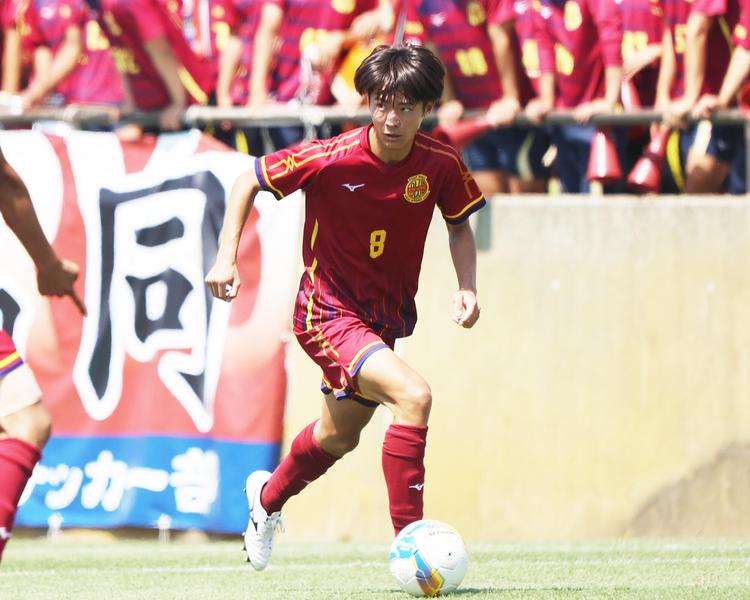 【神戸弘陵学園】『テレビで神戸弘陵の試合を見て憧れた』昨年の選手権も経験した下醉尾朔也が神戸弘陵を選んだ理由と、入学してから得た成長【進路】