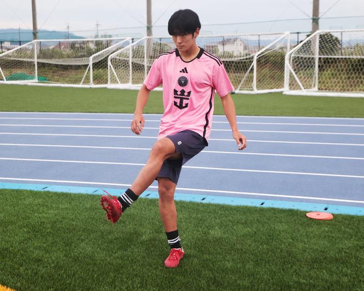 【立命館守山】『ここを選んで正解でした』左足のロングフィードでチャンスを作り出す！井上朔が立命館守山を選んだ理由とは？【進路】