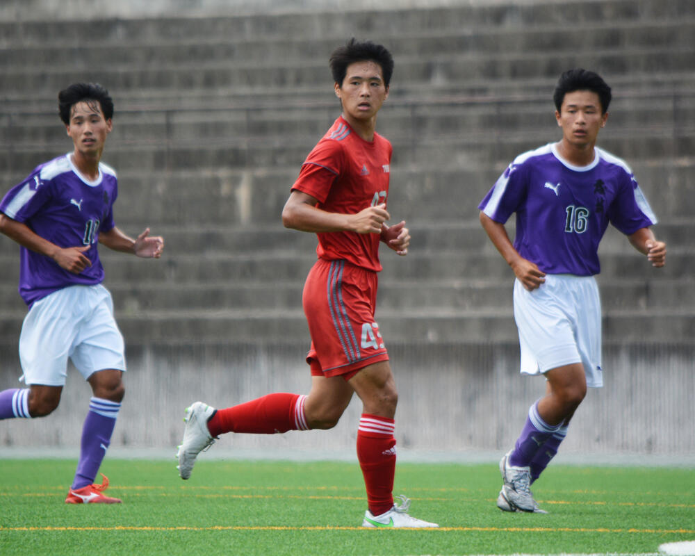 何で山梨の強豪 帝京第三高校サッカー部を選んだの 寮生活でもみんなで常に会話ができるので ここに来てよかった 21年 インターハイ山梨予選優勝校 ヤンサカ