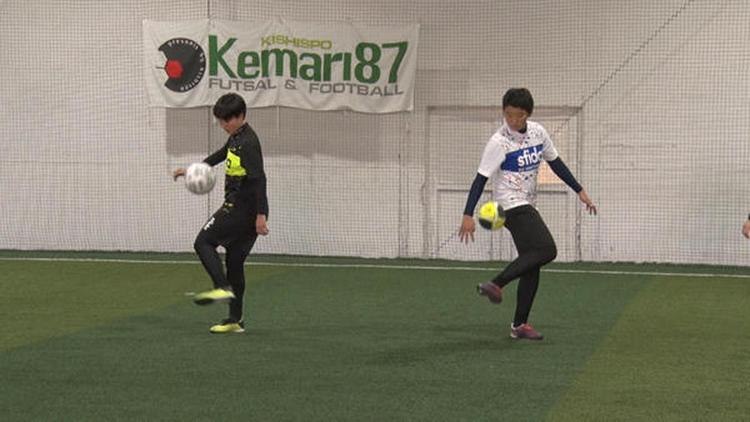 試合で使えるボールコントロールが身につく！様々な動作を組み合わせたリフティングのポイント