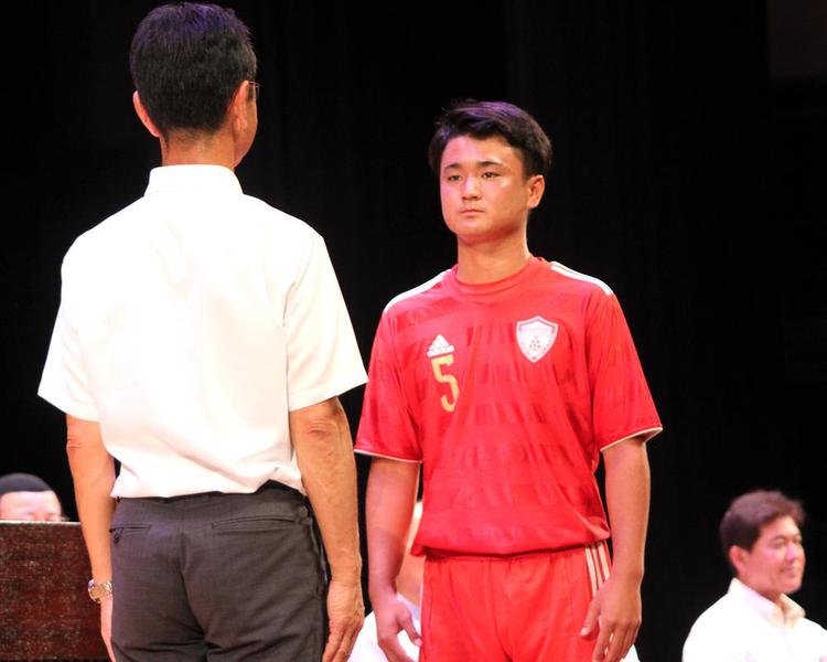 インターハイ・サッカー開会式「感動は無限大 南部九州総体 2019」