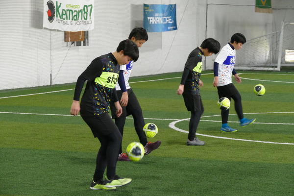 筑波大学の浅井教授に聞いた 話題のサッカーボール テクダマ の効果と具体的なトレーニング方法 ヤンサカ
